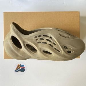 ‼️SOLD VIA INSTAGRAM @606xkicks‼️Yeezy Foam Runner ‘Stone Sage’